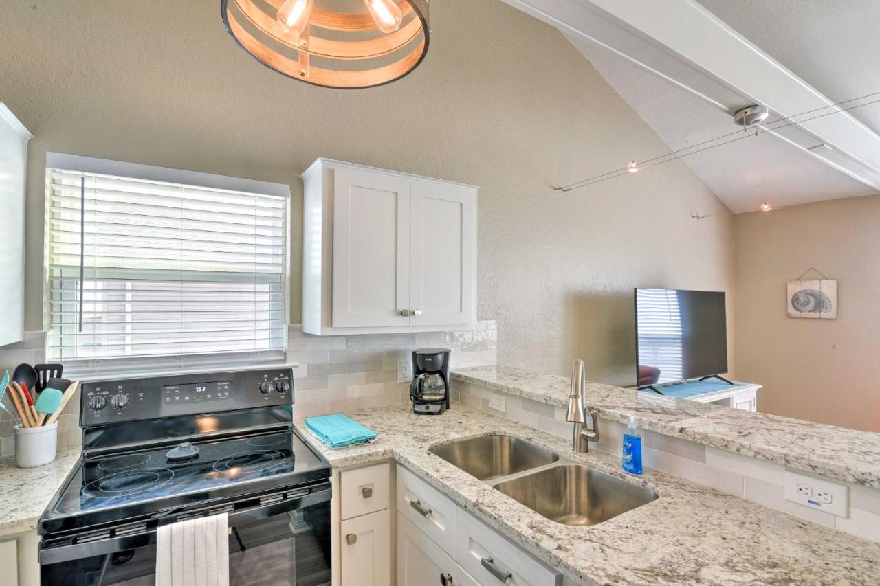 Beachfront Galveston Oasis Balconies, Ocean View! المظهر الخارجي الصورة